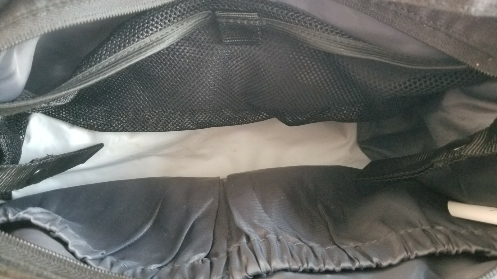 COLUMBIA Outfitter Messenger Diaper Bag Unisex Cross Body Black Outdoors eBay