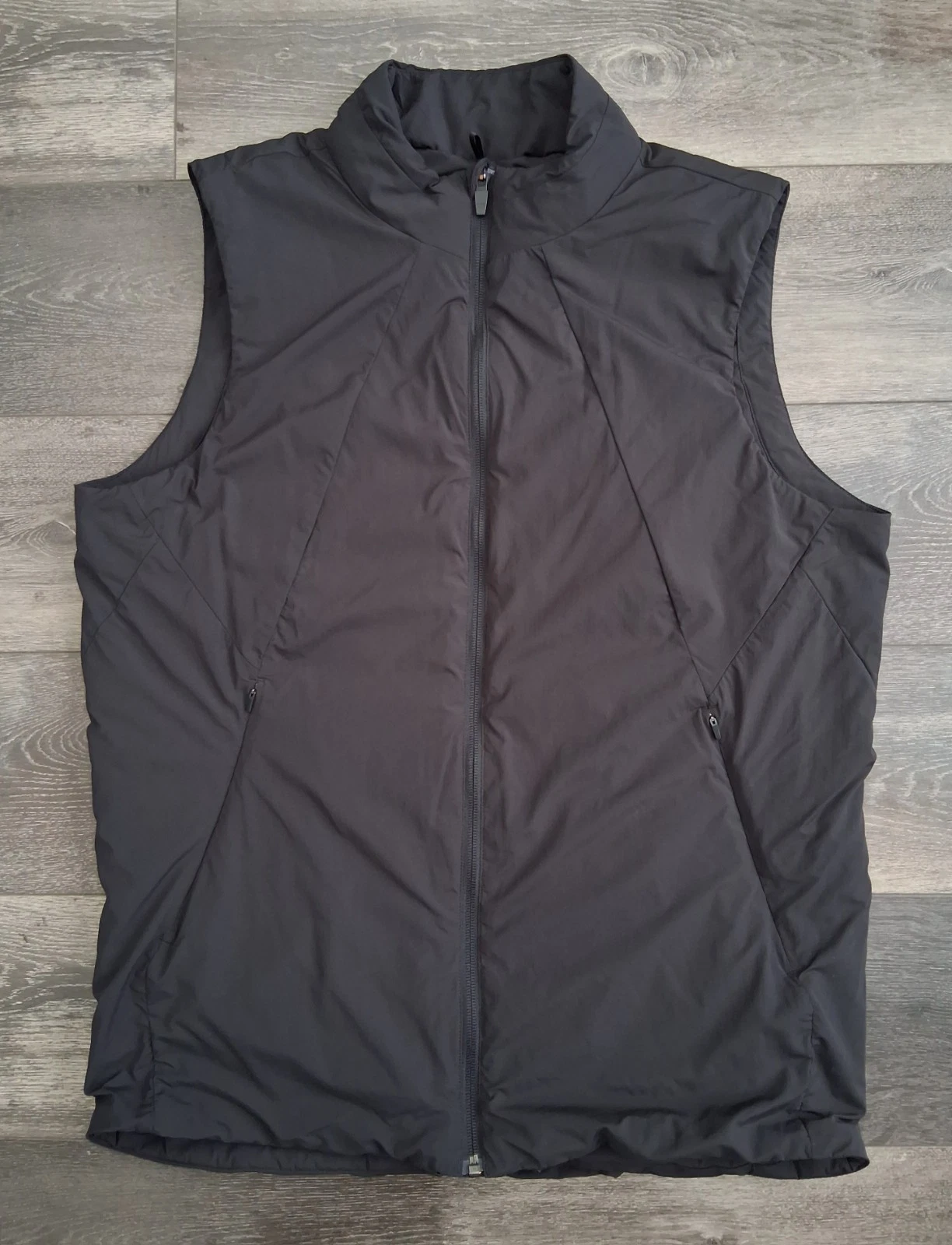 Huckberry Proof Nova Series Insulated Vest Black Mens Size Medium