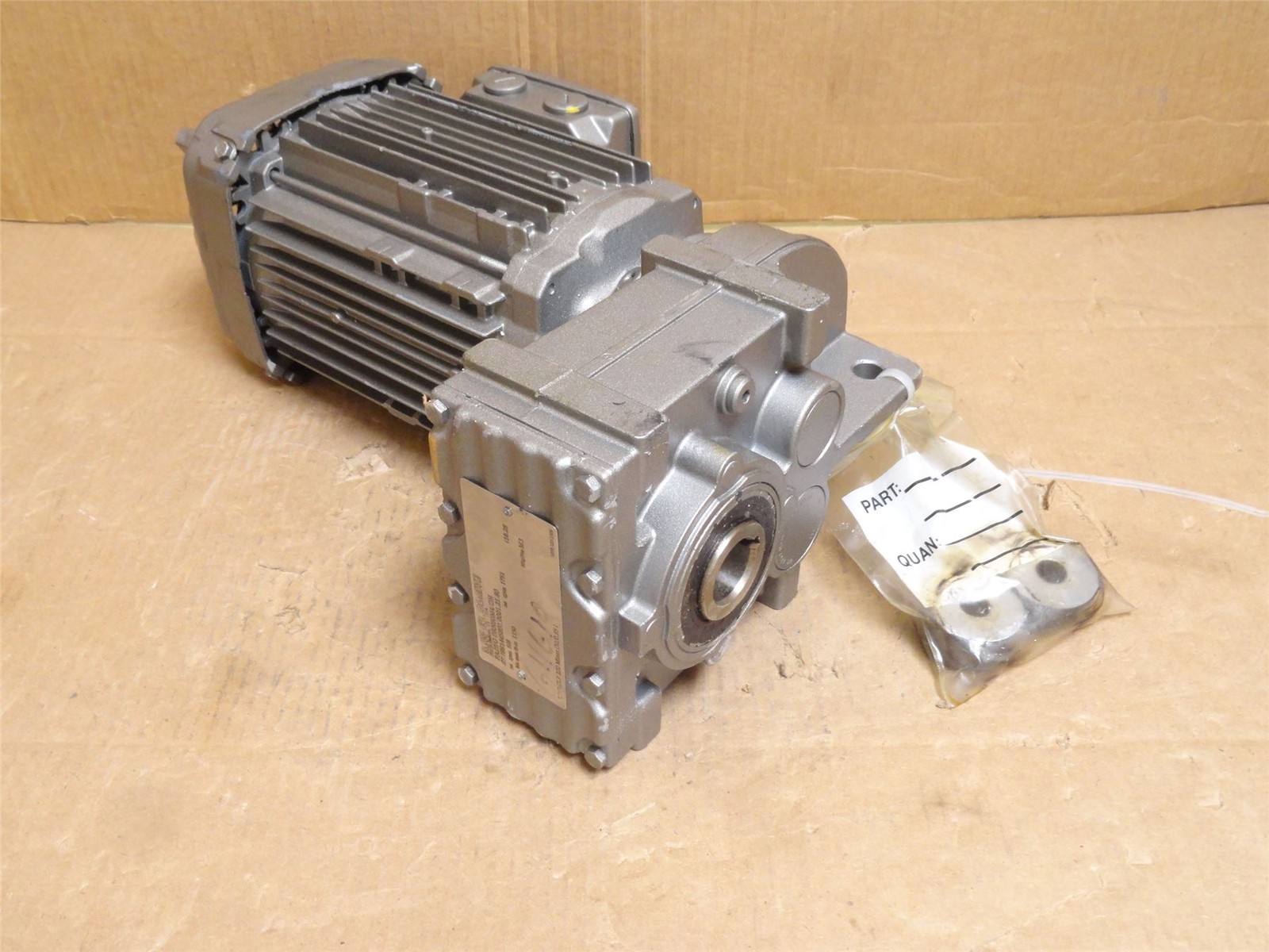 244890 Old-Stock; SEW FA27/G DRN80M4/DH AC Gearmotor 1HP 16.28:1 Ratio 230/460V