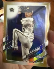 2021 Topps Chrome NPB Taisuke Yamaoka Gold /50 Buffaloes US Seller