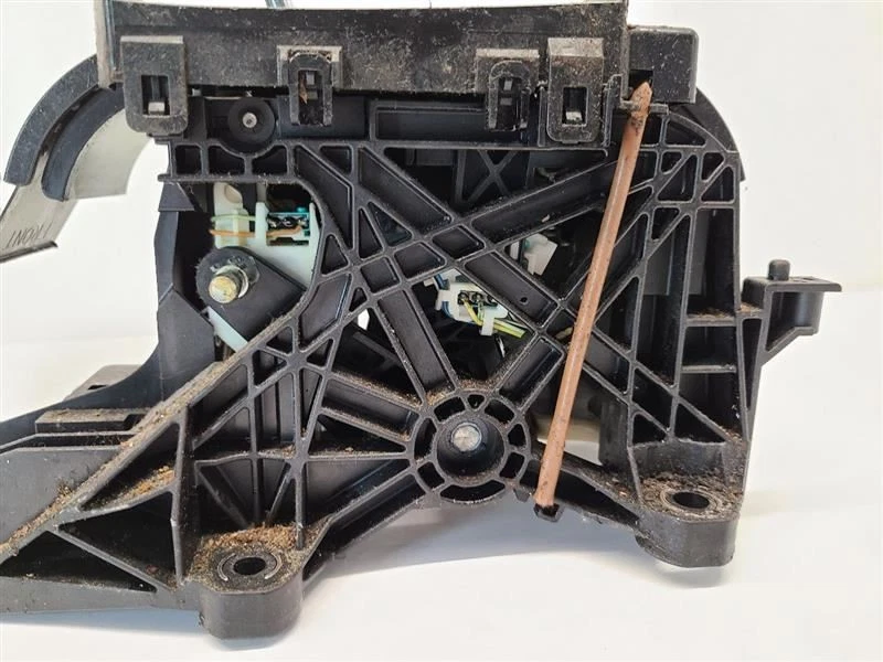 2012 12 TOYOTA HIGHLANDER Automatic Transmission Shift Shifter Assembly - Image 4 of 4