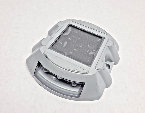 Dock Edge Docklite Solar Dock & Deck Light, New-Free Shipping - Foto 1 di 5