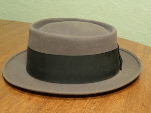 5th Ave Gray Felt Fedora Hat 