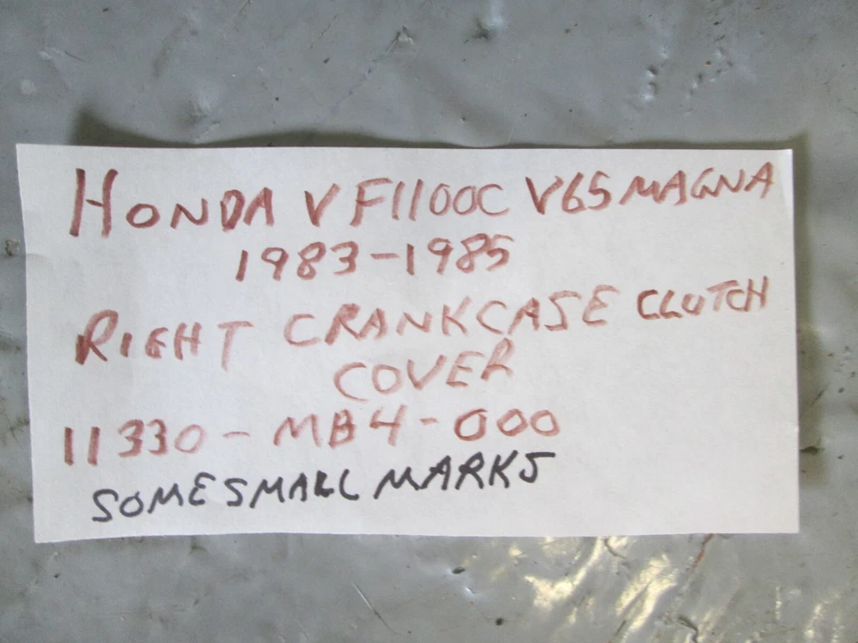 1983-1985 OEM Honda VF1100C V65 MAGNA DERECHA (cubierta del embrague) 11330-MB4-000 Foto 4 de 4
