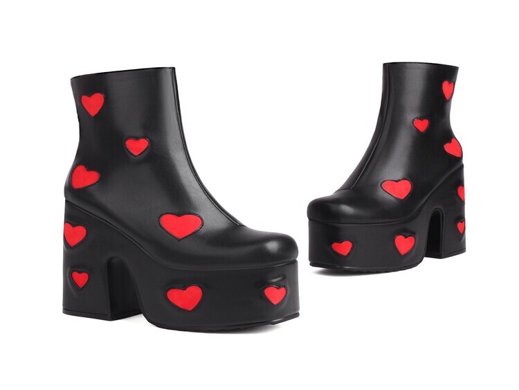 【美品】THE TOE HEART KNIT Tweethearts from Heart in Hand - Traditional Stitches