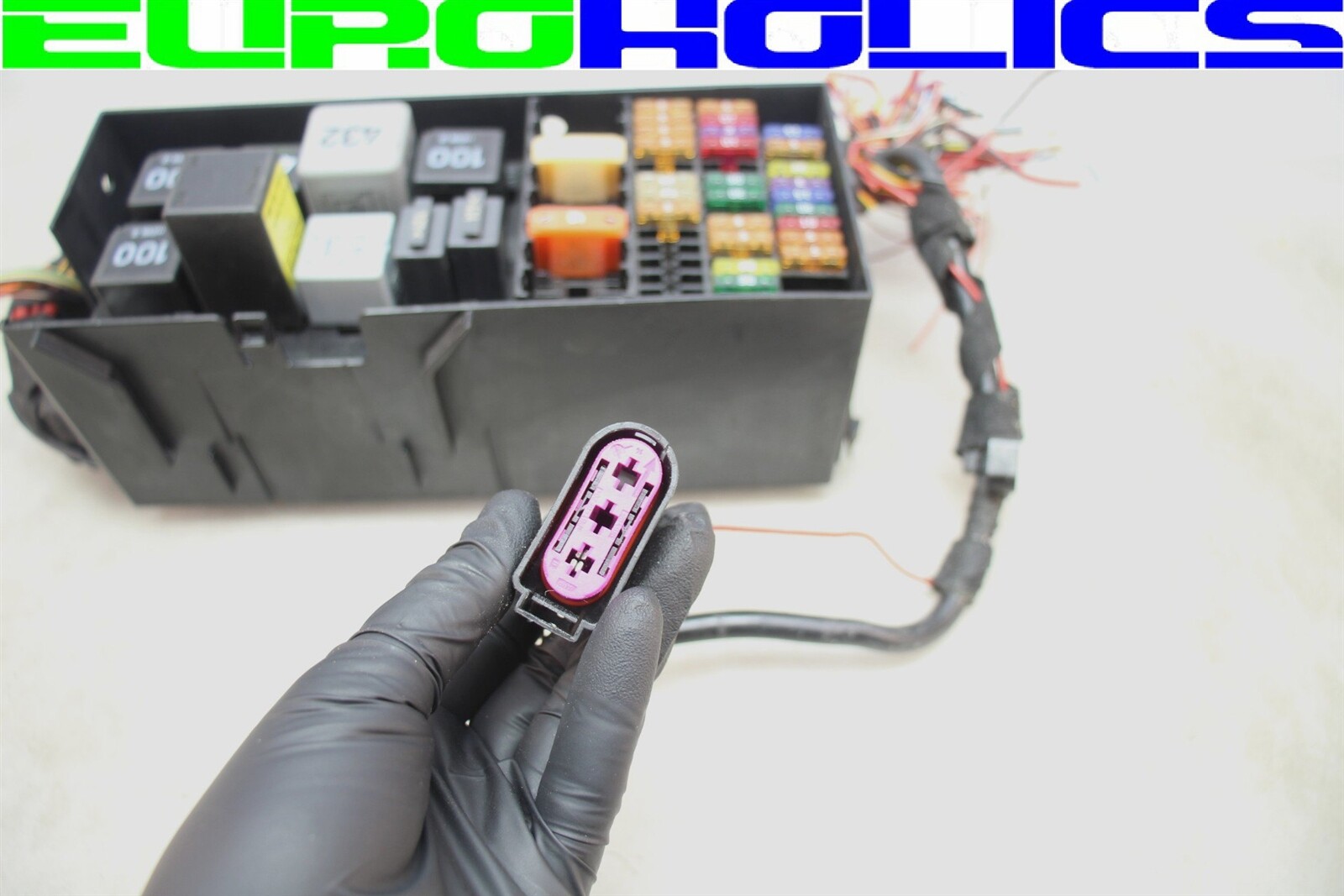 OEM Bentley Continental Flying Spur 06-12 Rear Trunk Relay Fuse Box 3D0937499B