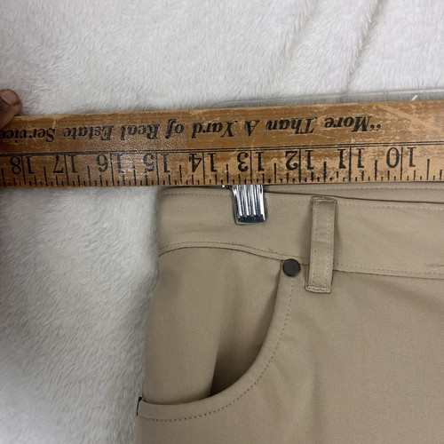Izod Stretch Flat Front Adjustable Waist Khaki Pants Boys Size 18 Slim NWT $44 - Picture 7 of 8