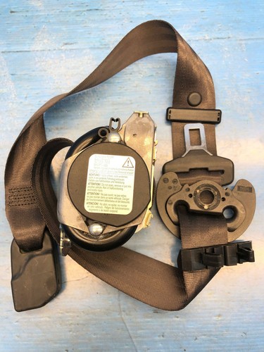 Maserati Quattroporte 2014-2017 Front Right Seat belt retractor P/N 622239100 Photo - $55