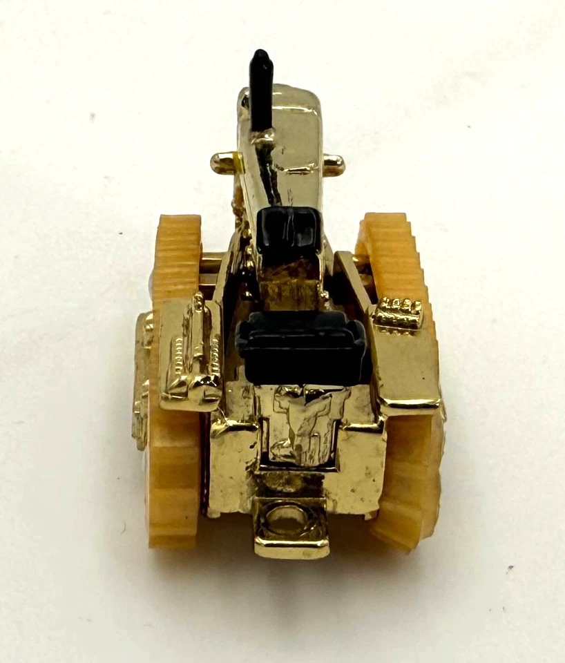 ERTL - John Deere 430 Crawler Tractor - 1:87 Scale - Gold Color - Image 3 of 4