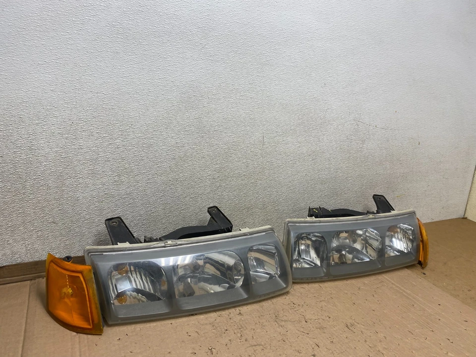 Juego de faros laterales izquierdo+derecho Saturn Vue 2002 2003 2004 OEM U9572 DW Foto 3 de 4