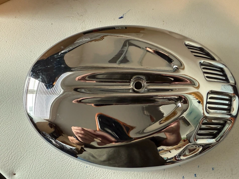 Kuryakyn Air Cleaner Cover - Chrome Scarab - For Harley Models '01-17 8407 - Imagem 2 de 4