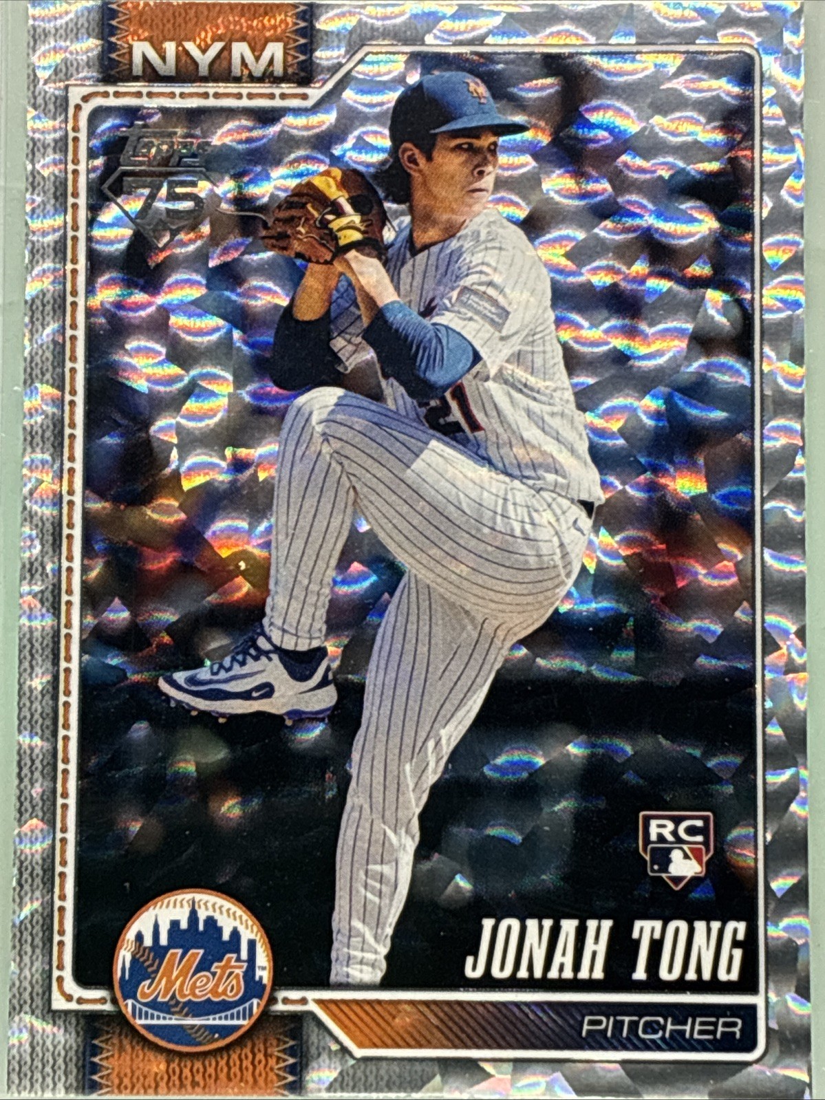 2026 Topps Series 1 - Jonah Tong #4 Silver Crackle Foil (RC)