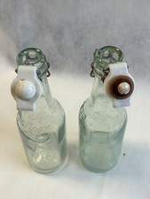 2x Antike Bügelflaschen Carlsberg 1930er Porzelanverschluss Antik