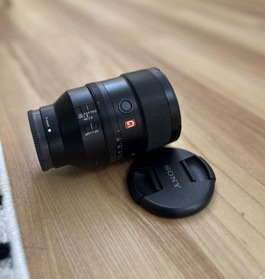 Sony FE 135mm f/1.8 GM Telephoto Lens