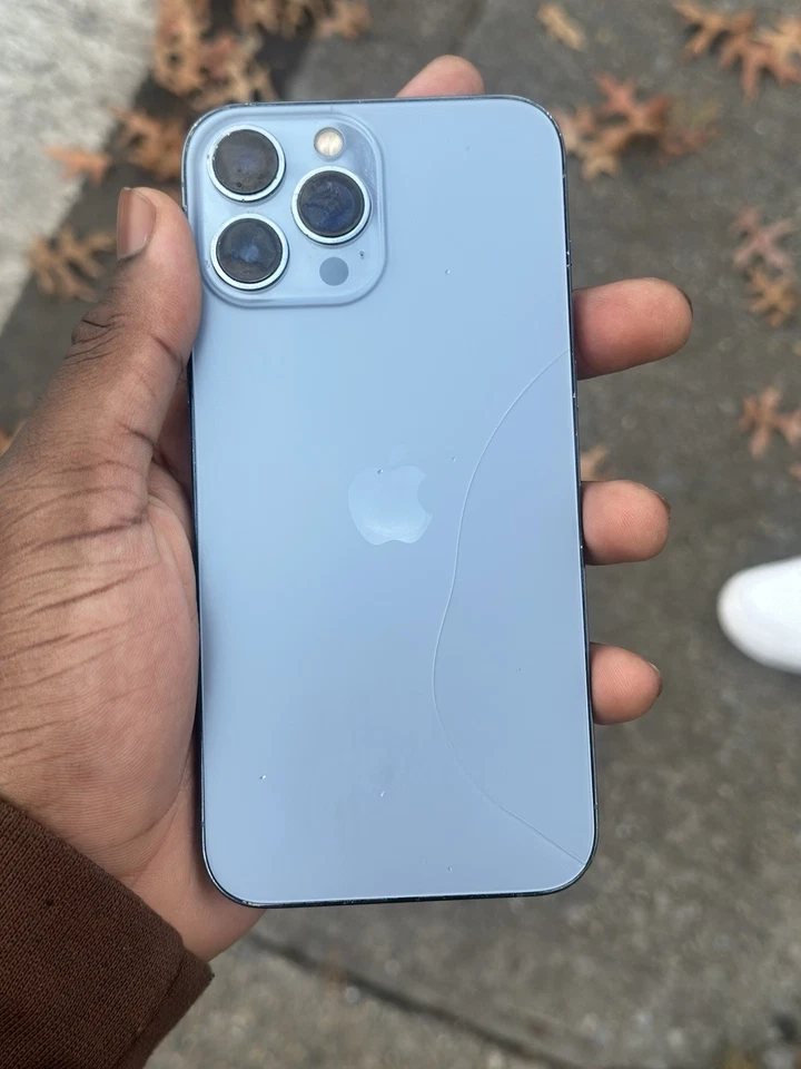 iPhone 13 Pro Max 128GB Sierra Blue, Unlocked - Image 3 of 4