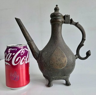 VERY RARE ANTIQUE INDIAN / PERSIAN / MUGHAL ISLAMIC BRONZE EWER EARLY EXAMPLE