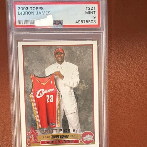 LeBron James 2003 Topps LeBron James #1 Rookie