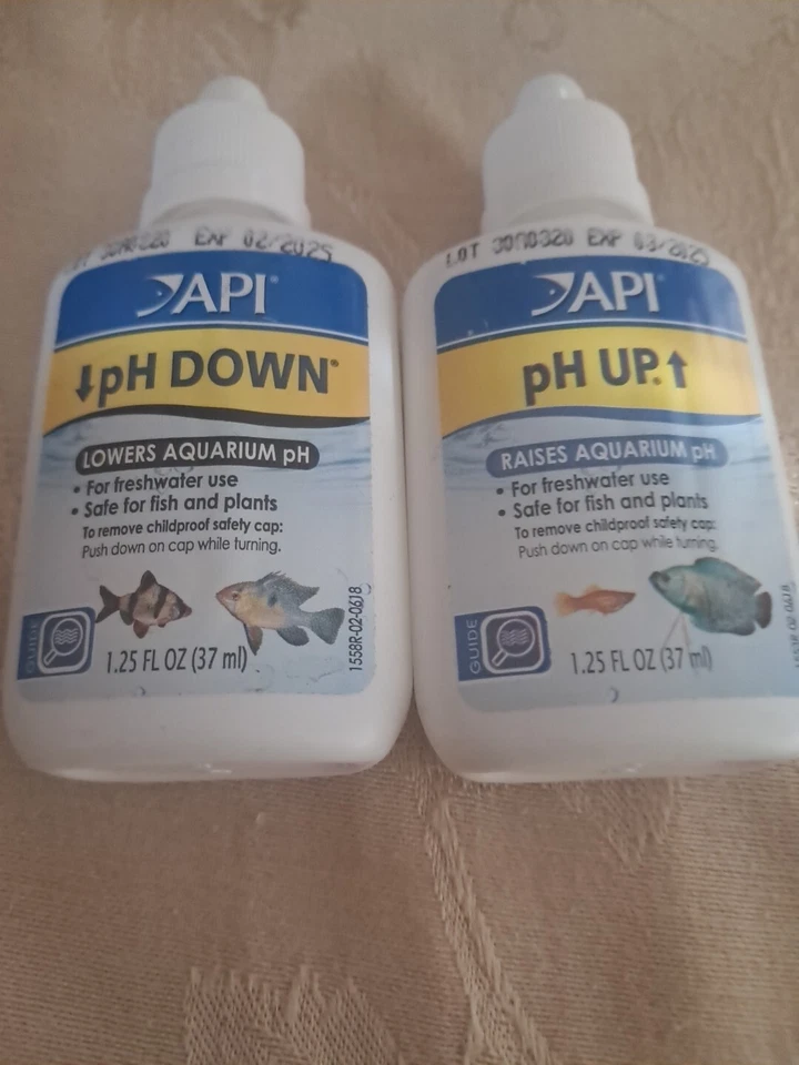 API pH Up And Down 1.25oz Lowers Freshwater Aquarium pH Safe for Plants and Fish - Image 3 of 3