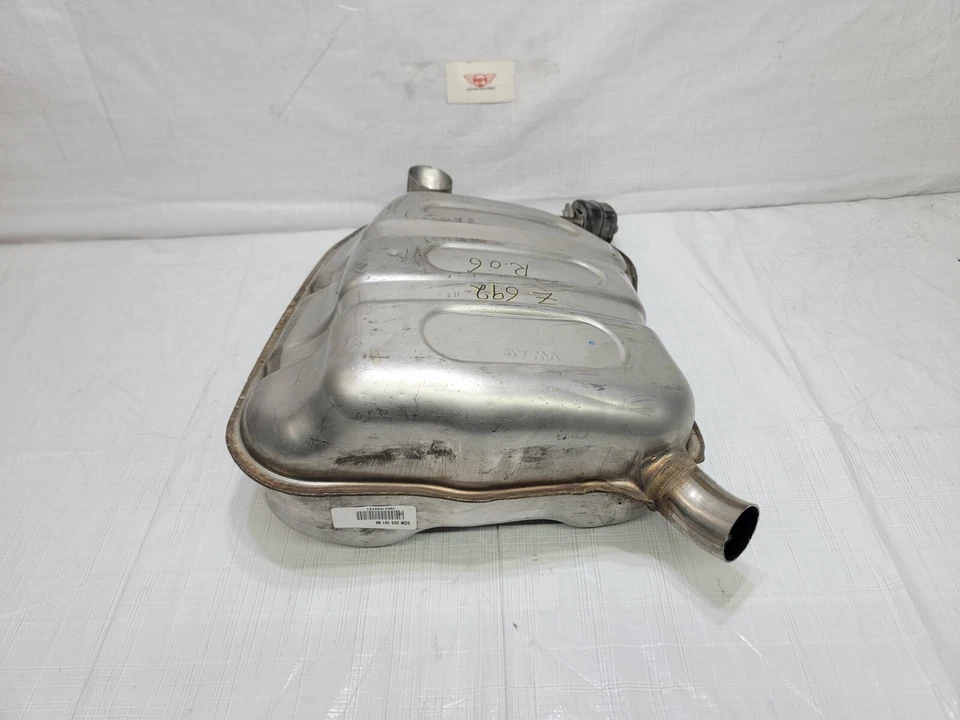 2017-2019 Volkswagen Golf Sportswagen 1.8L AWD Rear Left Exhaust Muffler OEM - Изображение 3 из 4