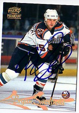 Bryan Smolinski autographed Hockey Card (New York Islanders) 1997 Pacific #112