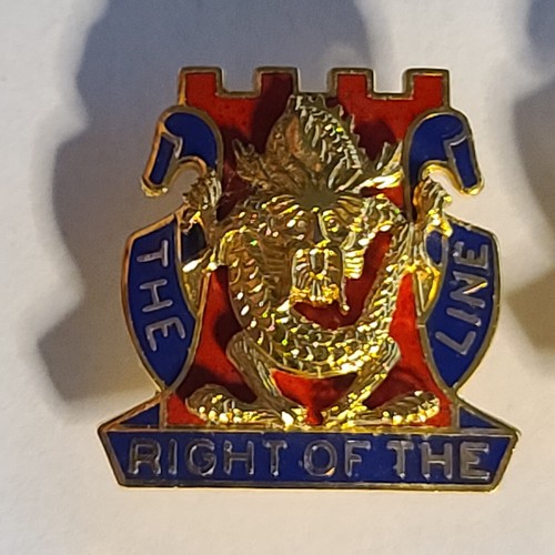 Lote de 2 prendedores de insignia del 14º Regimiento de Infantería del Ejército de los Estados Unidos insignia de dragones dorados - Imagen 2 de 6