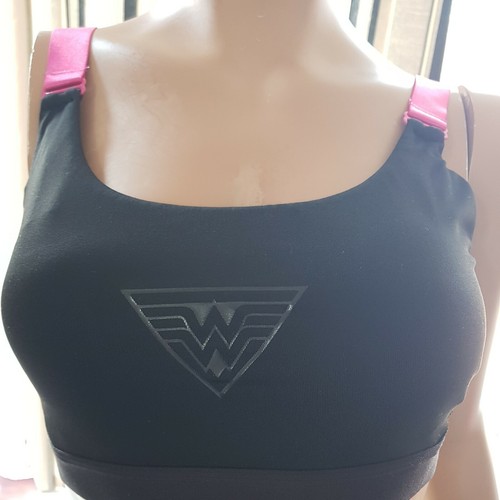Wonder Woman BH neu mit Etikett Größe 12/14 abnehmbare Pads - Bild 6 von 11