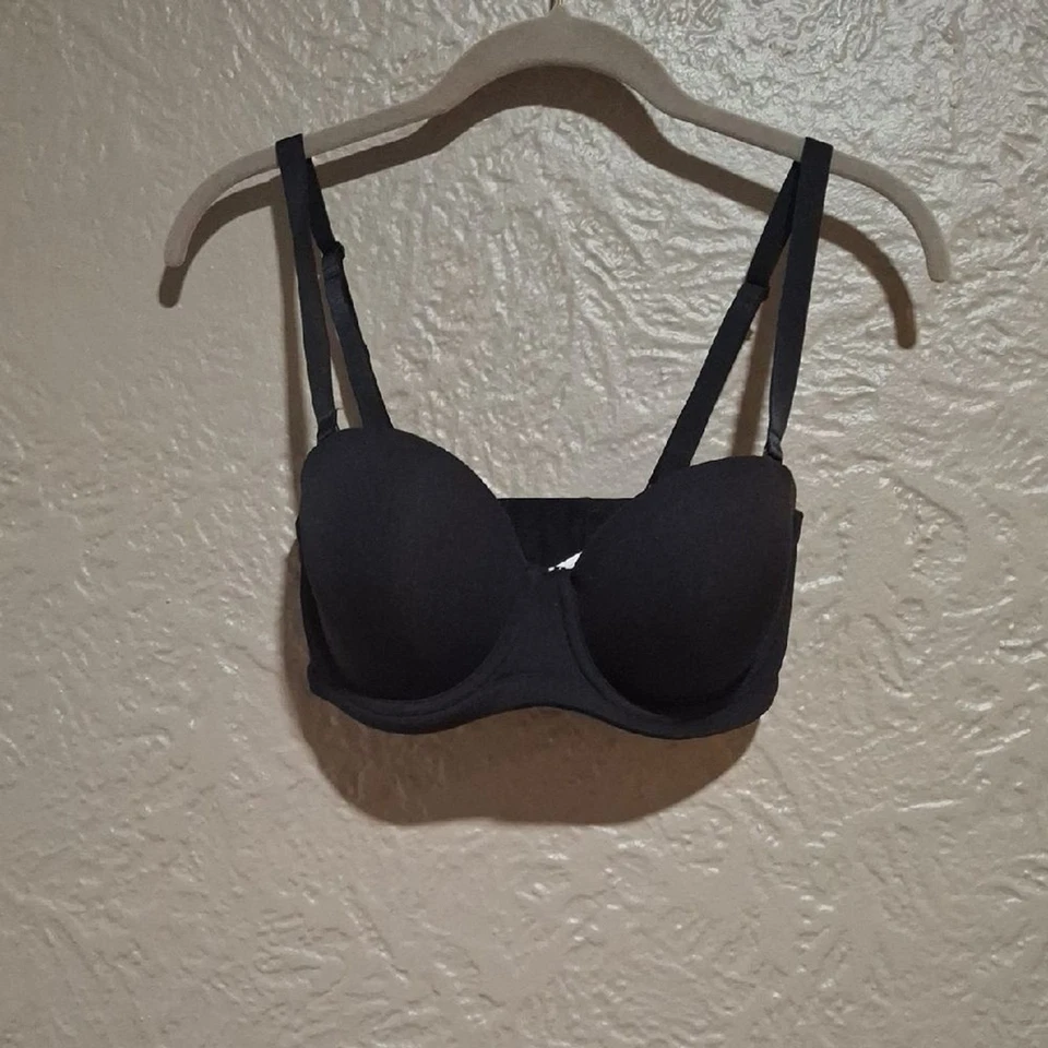 Sujetador camiseta Wacoal negro con soporte con aros talla 32DD Foto 2 de 4