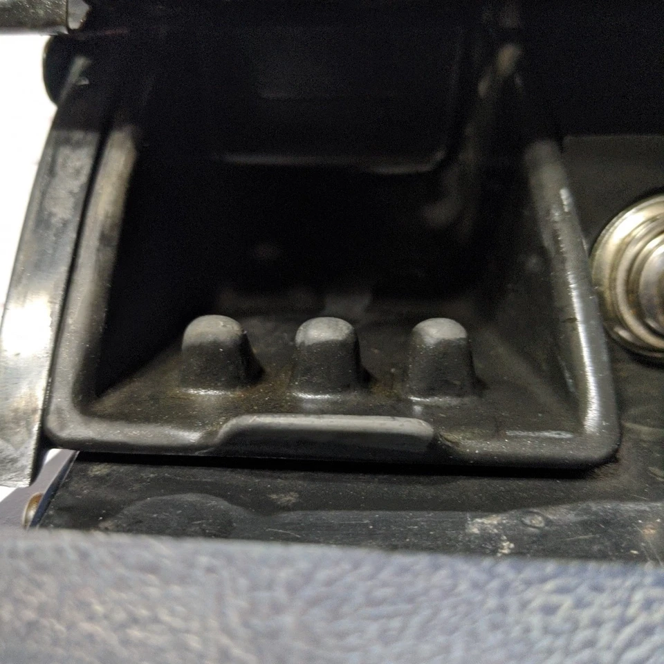 OEM 1981-1987 Dodge D150 D250 Dash Slider Blue Ashtray Ash Tray D350 D100 - Image 3 of 4