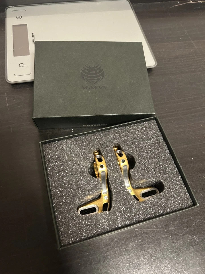 Juego de abrazaderas de cambio izquierda y derecha dorada NOS Yumeya Shimano XTR SL-M970 NUEVO Foto 3 de 4