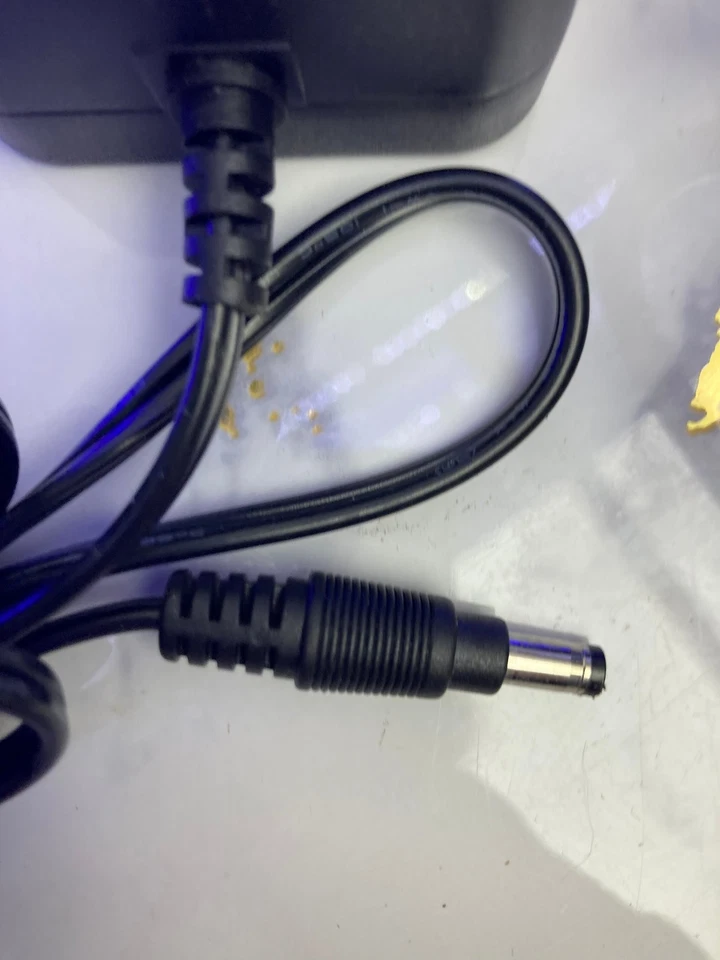 Creative YS-1015-E12 12V 1.25A Replacement Switching Power Supply #166 - Image 3 of 3