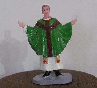 Lemax Caddington Village Figurine - Parish Priest #02931
