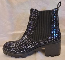 Betsey Johnson Rowann Multi  Sz 10M Lug Sole Chelsea Boot