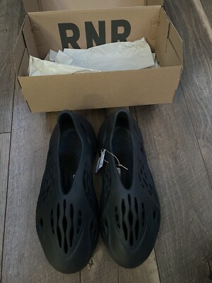 Size 12 - adidas Yeezy Quantum Onyx