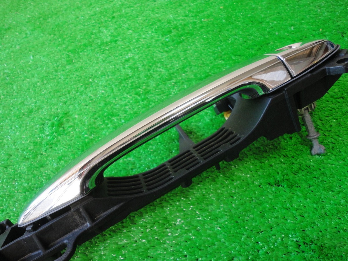 TOYOTA NOAH VOXY AZR60G Genuine Outer Door handle Front Left Color