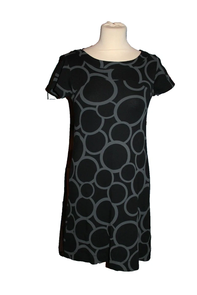 ROBE DROITE FEMME °°° H&M °°° MOTIFS GEO . TAILLE 34 - Photo 1/4