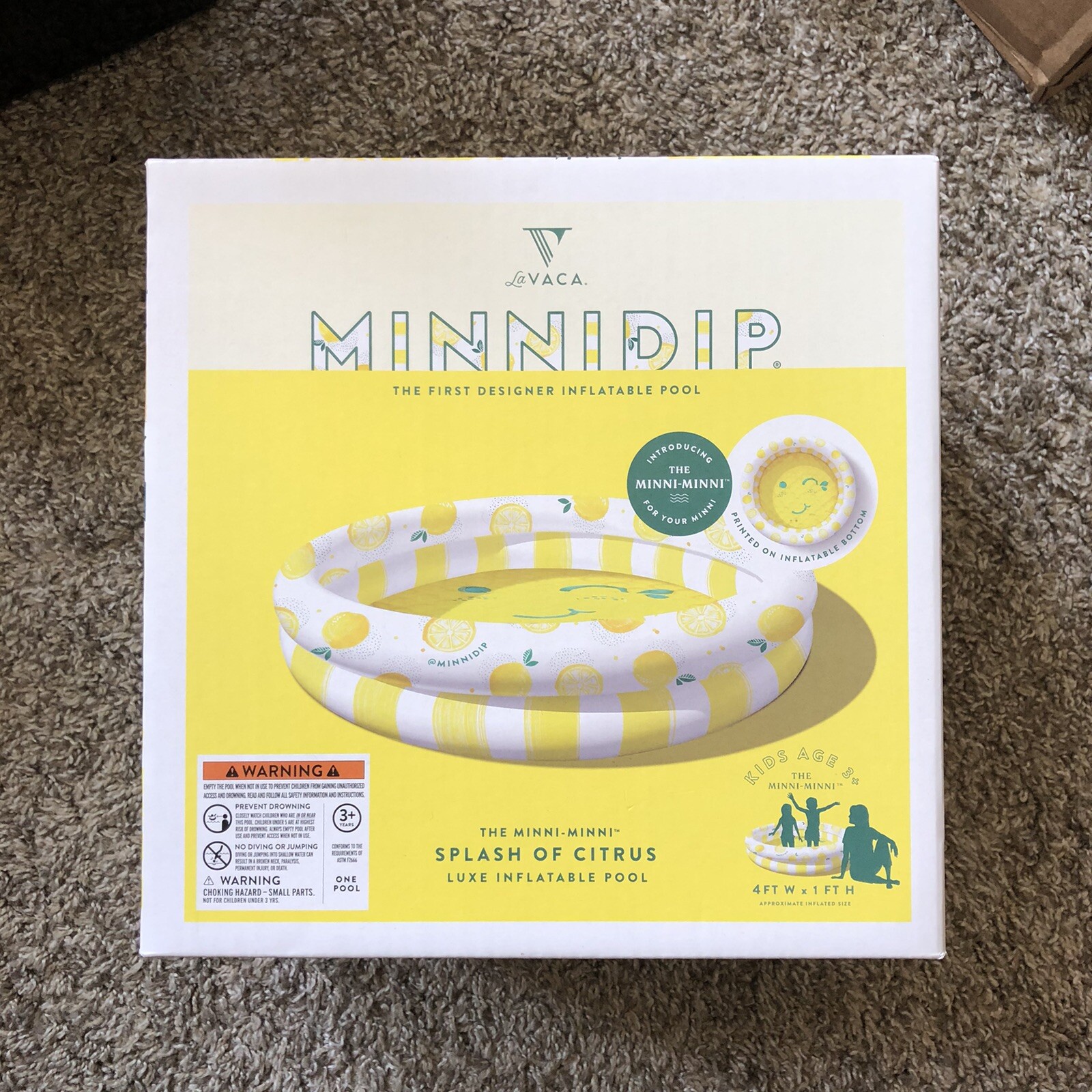 la vaca inflatable pool