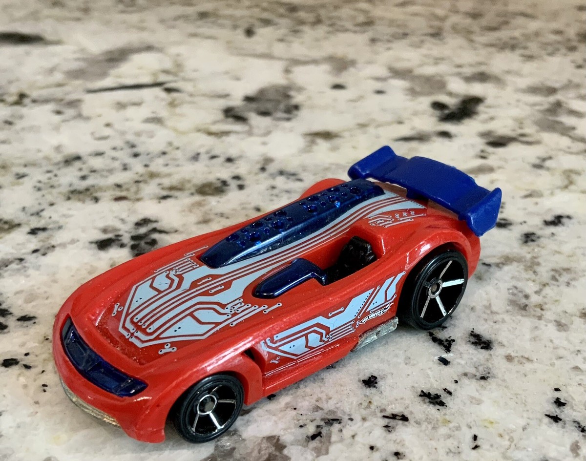 Mattel Hot Wheels Acelleracer Battle Spec Die Cast Car Red