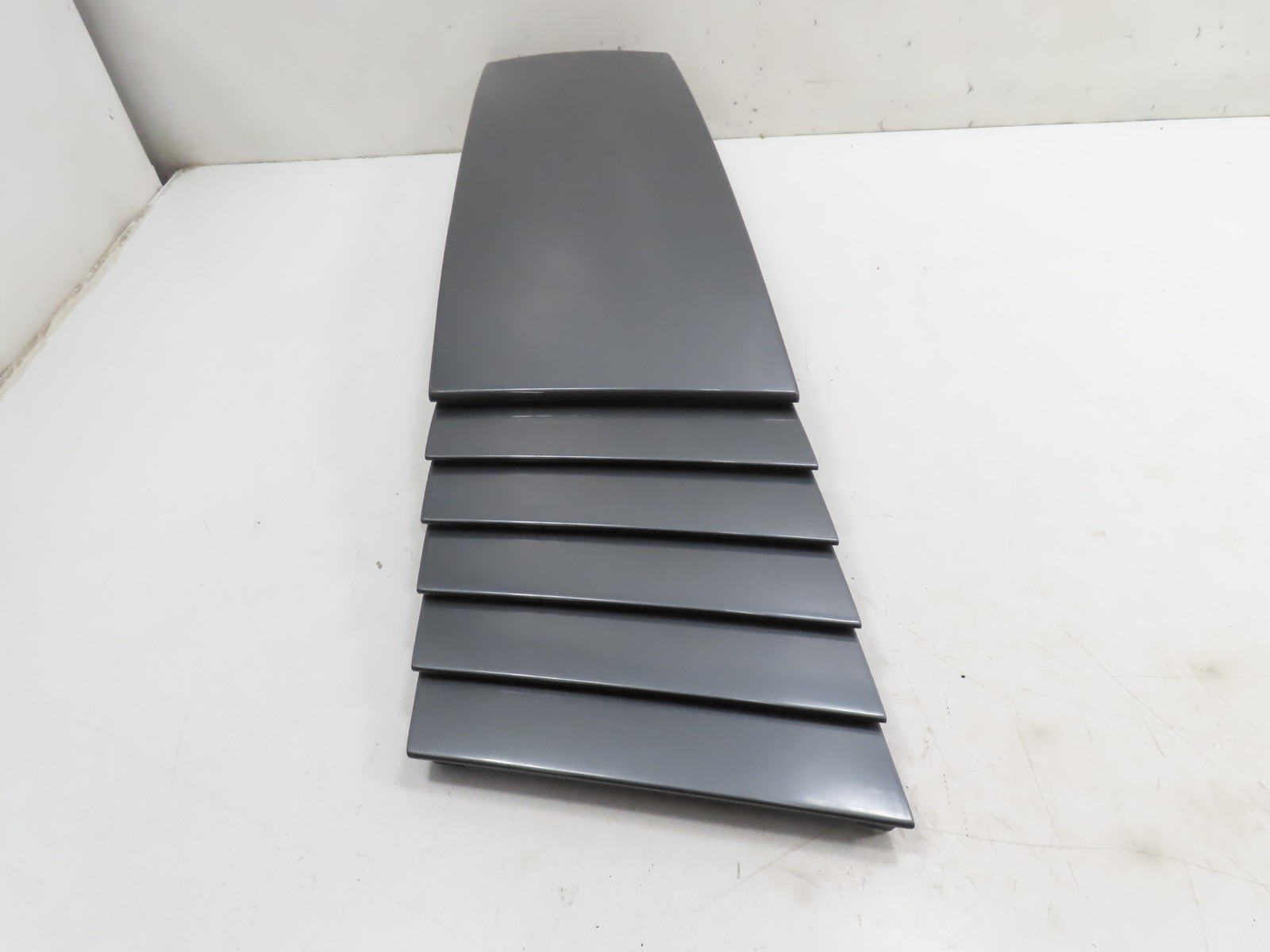 06 Lamborghini Gallardo #1310 Trim Side Panel, Cover Upper Grill Vent Left 40082