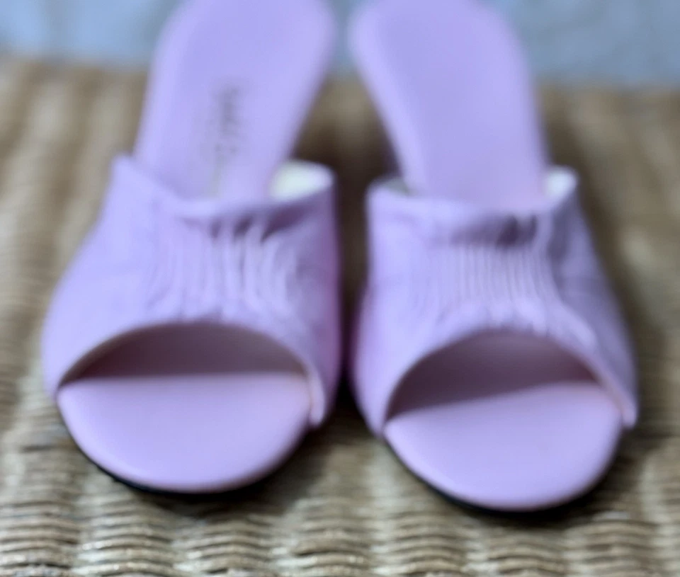 Vintage 1960s Women’s 5 Daniel Green Pink Leather Wedge Boudoir Sandal Slipper - Image 3 of 4