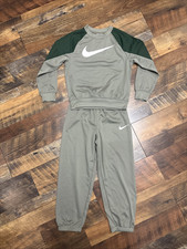 Nike Boys Dri Fit Green/Black 2-Piece Set Size Large 6/7 EUC