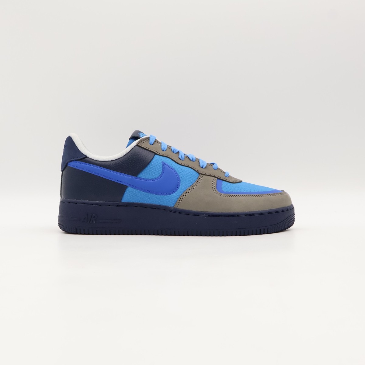 HF5516-001 Stash Nike Air Force 1 Low SP Soft Grey and  display picture 2