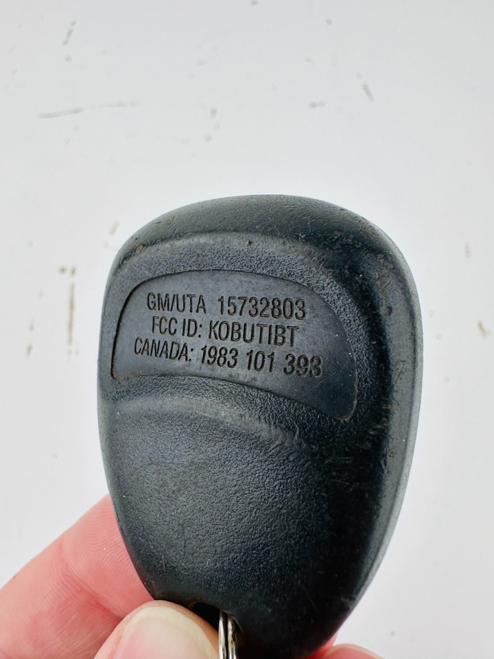 GM Chevy Remote Key FOB Keyless Entry 1998 1999 2000 2001 KOBUT1BT ...