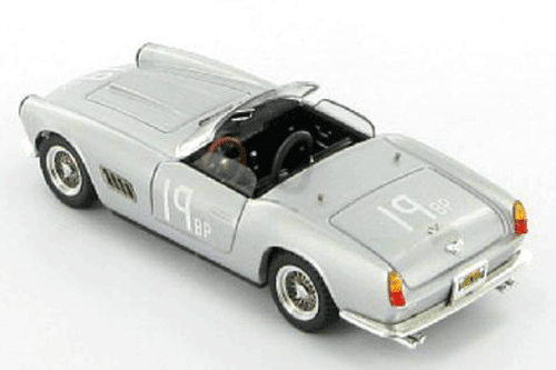 Ferrari 250 California Spider #19 Cumberland 1960, ArtModel ART078 Diecast 1/43 - Picture 5 of 12