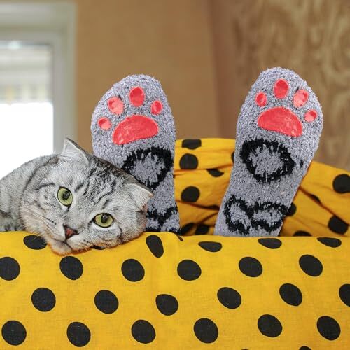 Girls Cute Cat Fuzzy Socks with Cat Paw Grippers Women One Size Grey Cat2 - Imagen 2 de 7