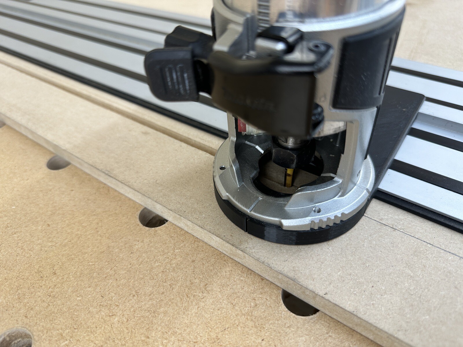 Makita Router Guide Rail Adaptor to DEWALT Track/Rail eBay