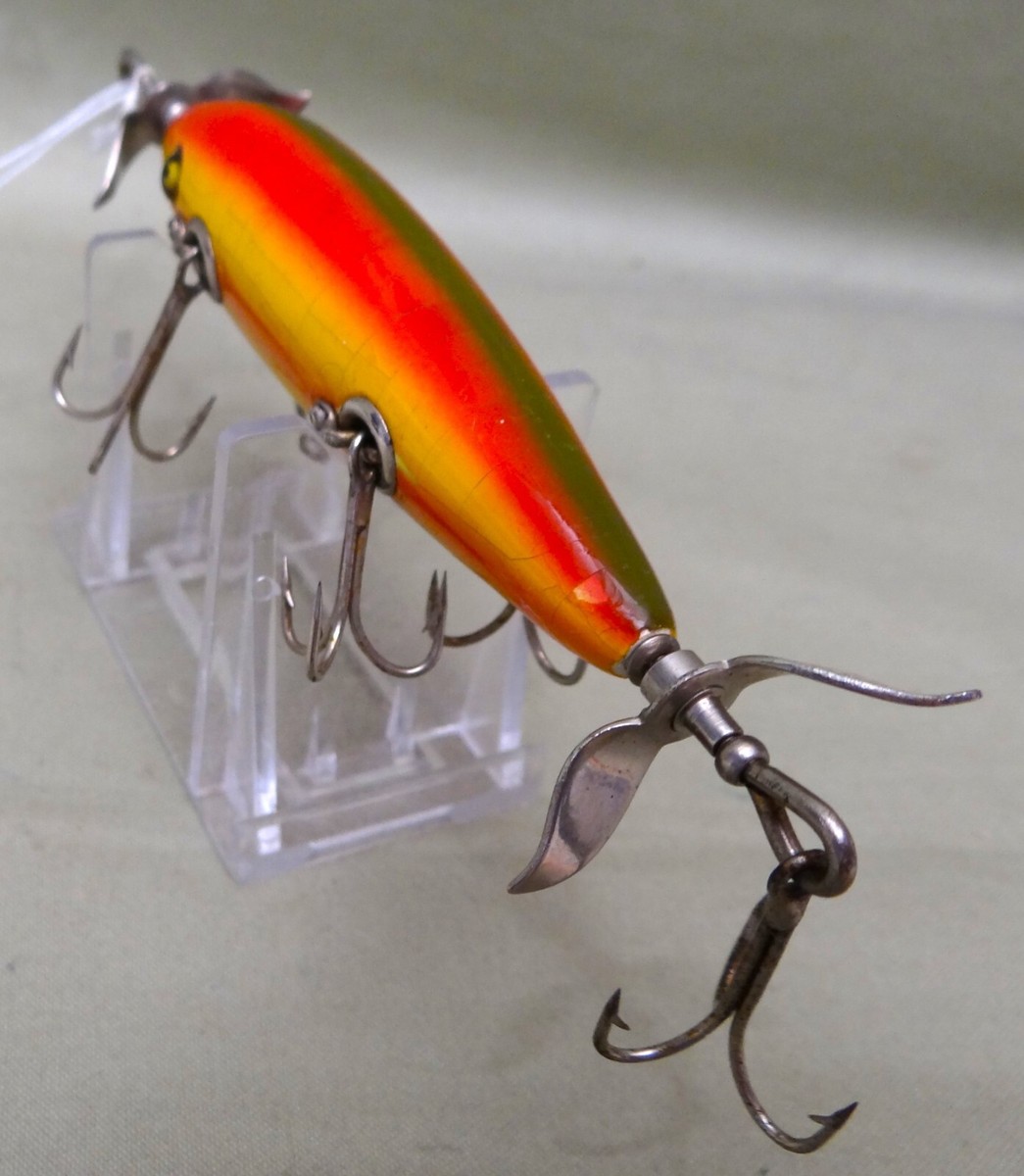 Heddon 150 Five Hook, L-Rig Minnow w/Correct Box, Rainbow