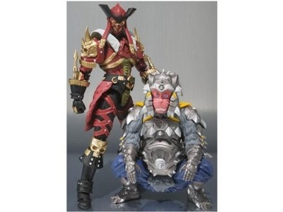 S.H.Figuarts FiguartsZERO Kaizoku Sentai Gokaiger Basco Sally Figure Bandai