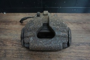 VW T5 2,5TDI 130PS BREMSSATTEL SATTEL vorne rechts ATE 308x30mm