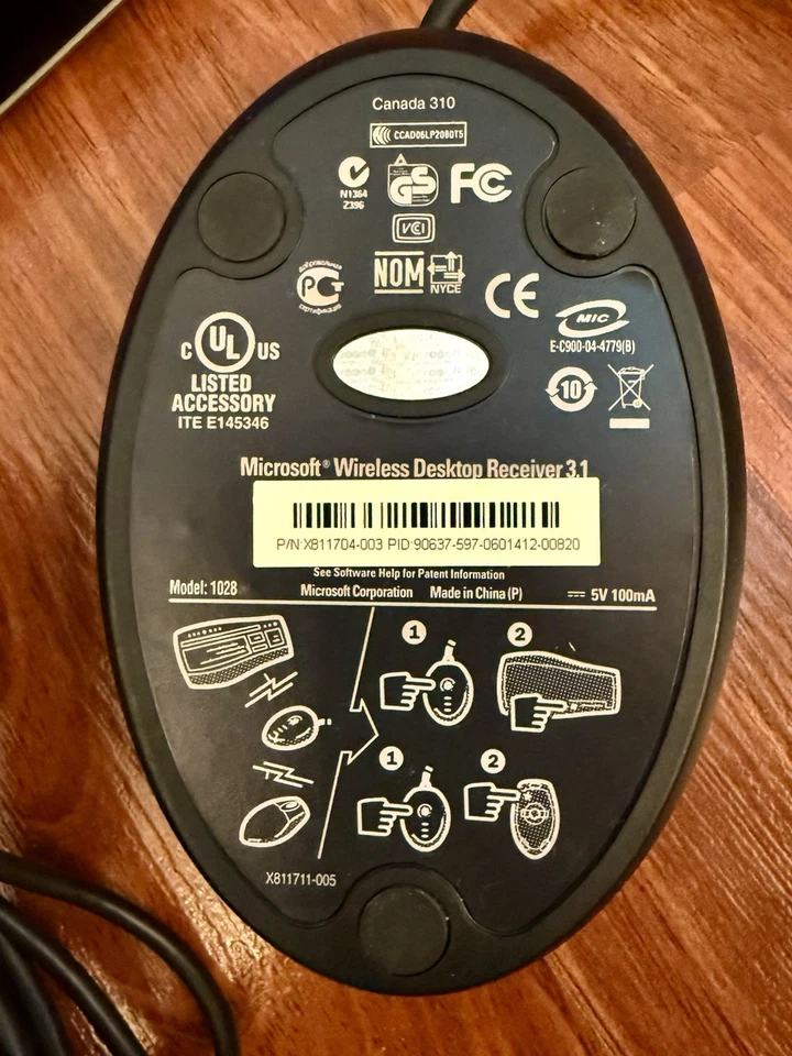 Bundle: Microsoft Wireless Keyboard 4000, Dell Mouse, 2 Pads. Tested & Works. - Image 4 of 4