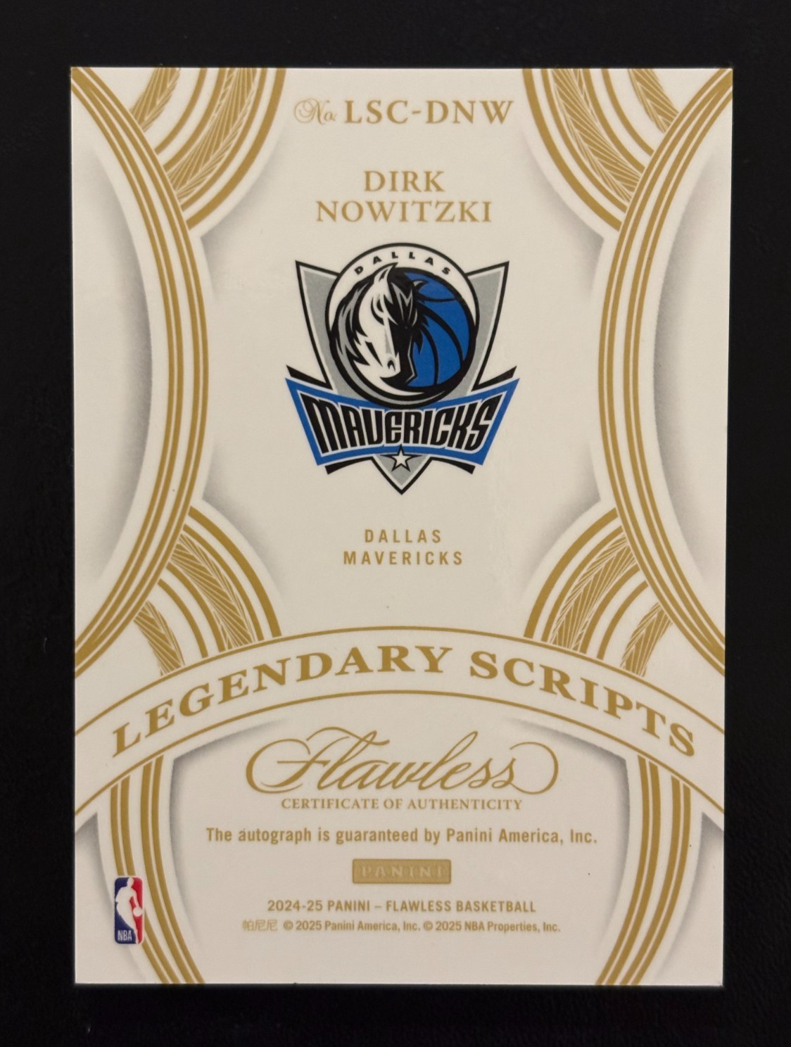 Dirk Nowitzki 2024-25 Flawless Legendary Scripts Green Emerald Auto /5 view 2